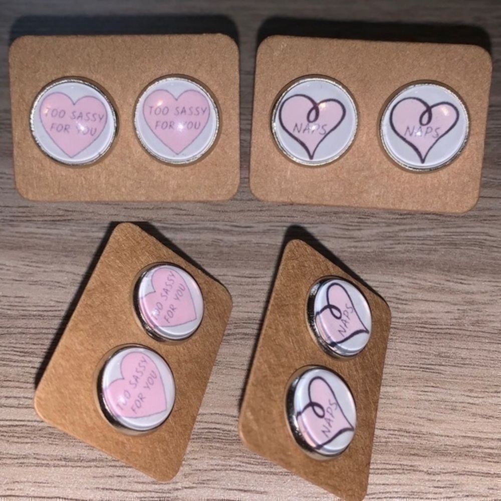 “Too sassy for you / loves naps” 12mm 2 sets of earrings new